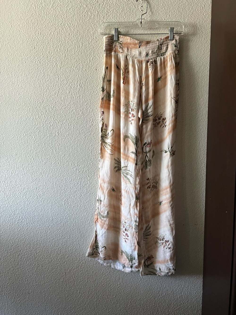 2 Pairs of O'Neill Women's Flowy Beach Pants Medium - Picture 6 of 8